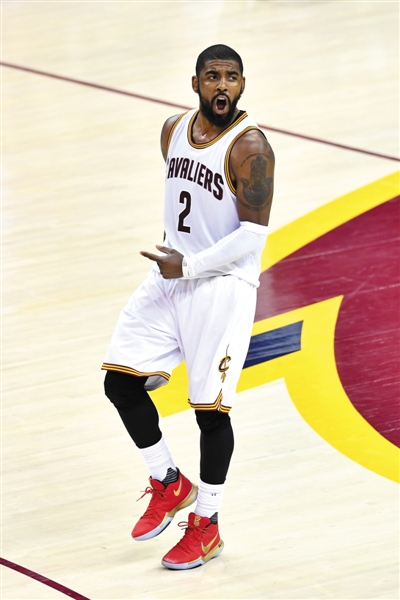 乒乓球一姐曹燕华夺59金，因抽烟烫头离队，二婚生活很美满.