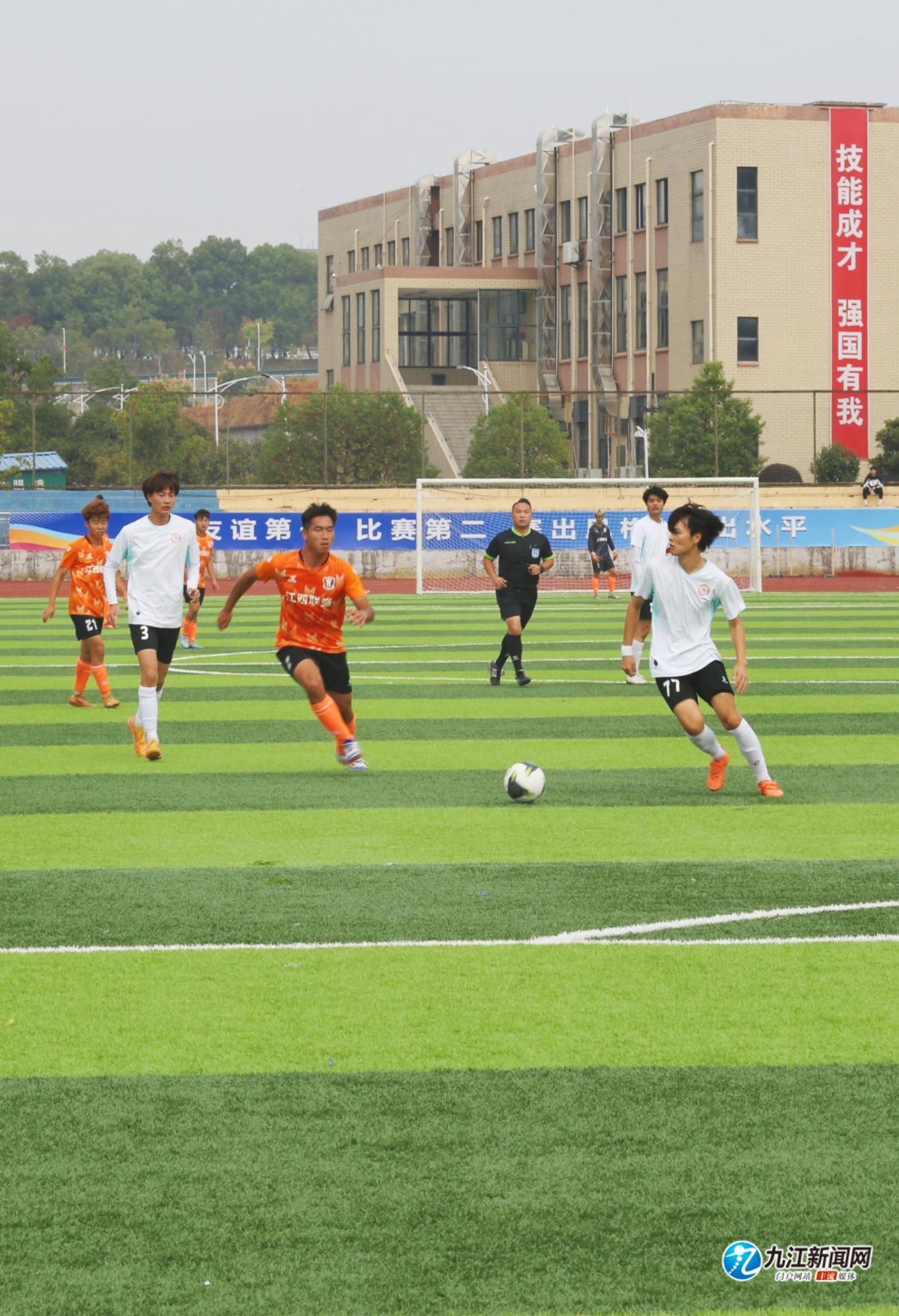 韩旭16分杨力维10+5 中国女篮热身不敌西班牙